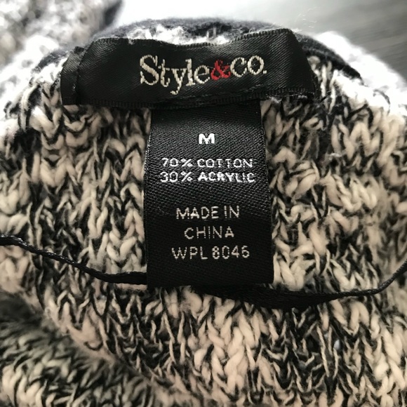 Style & Co Women’s Size M Pullover Knit V Neck Sweater with hood & front pocket - Picture 5 of 9